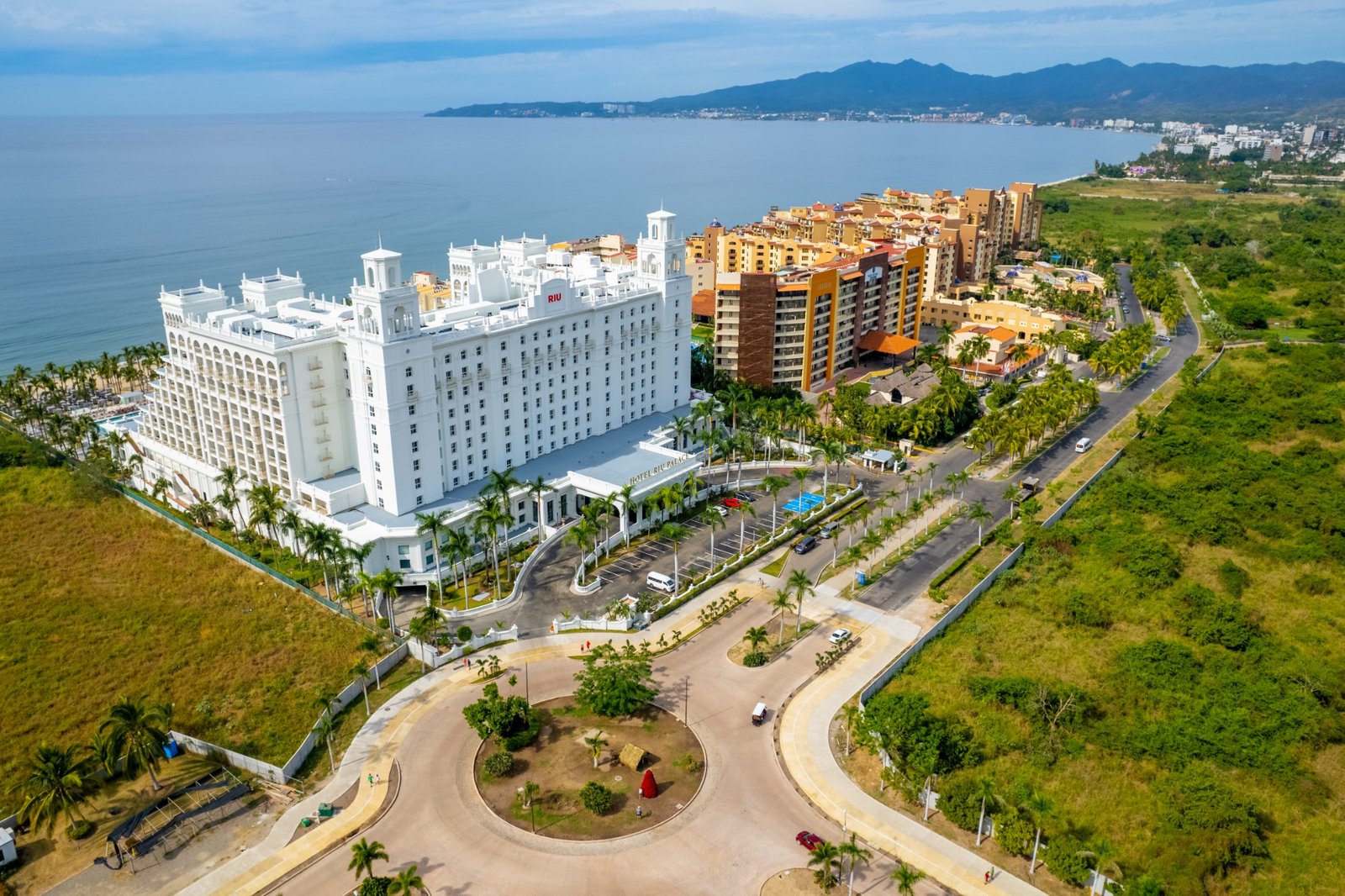 Aerial view of RIU Palace Pacifico and the Riviera Nayarit coastline